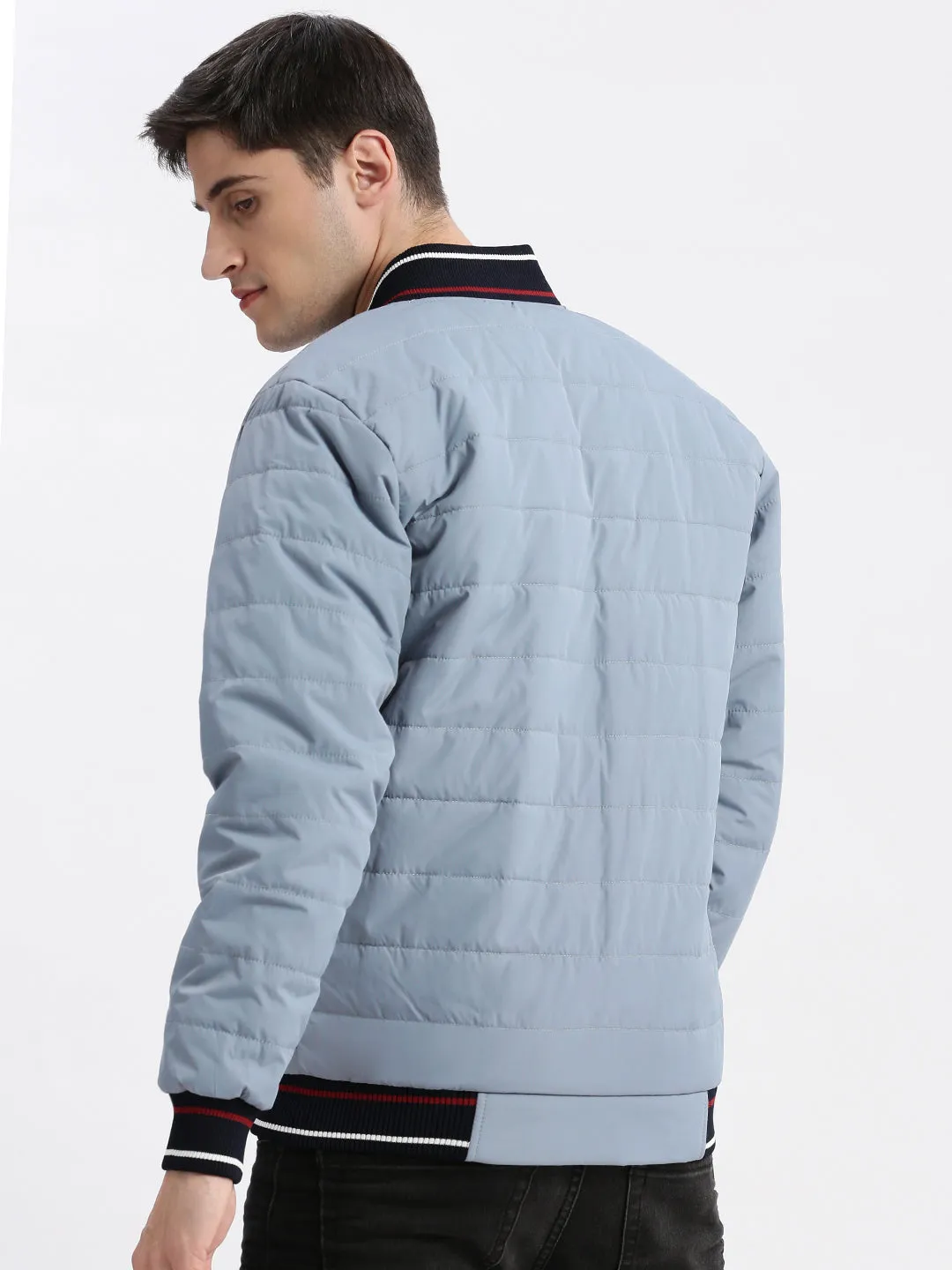 Men Grey Mandarin Collar Long Sleeves Zip Detail Rapid-Dry Windcheater Puffer Jacket