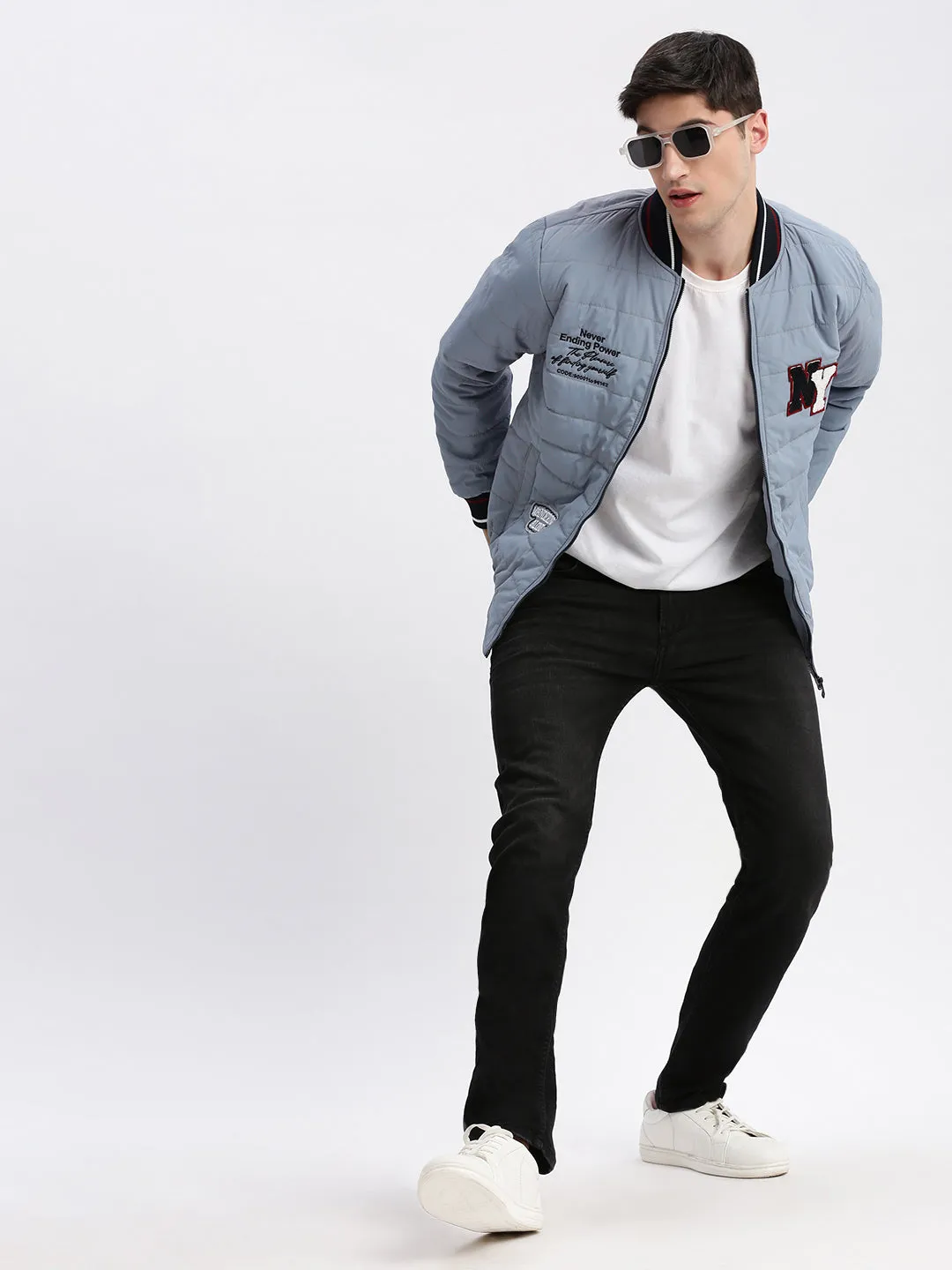 Men Grey Mandarin Collar Long Sleeves Zip Detail Rapid-Dry Windcheater Puffer Jacket