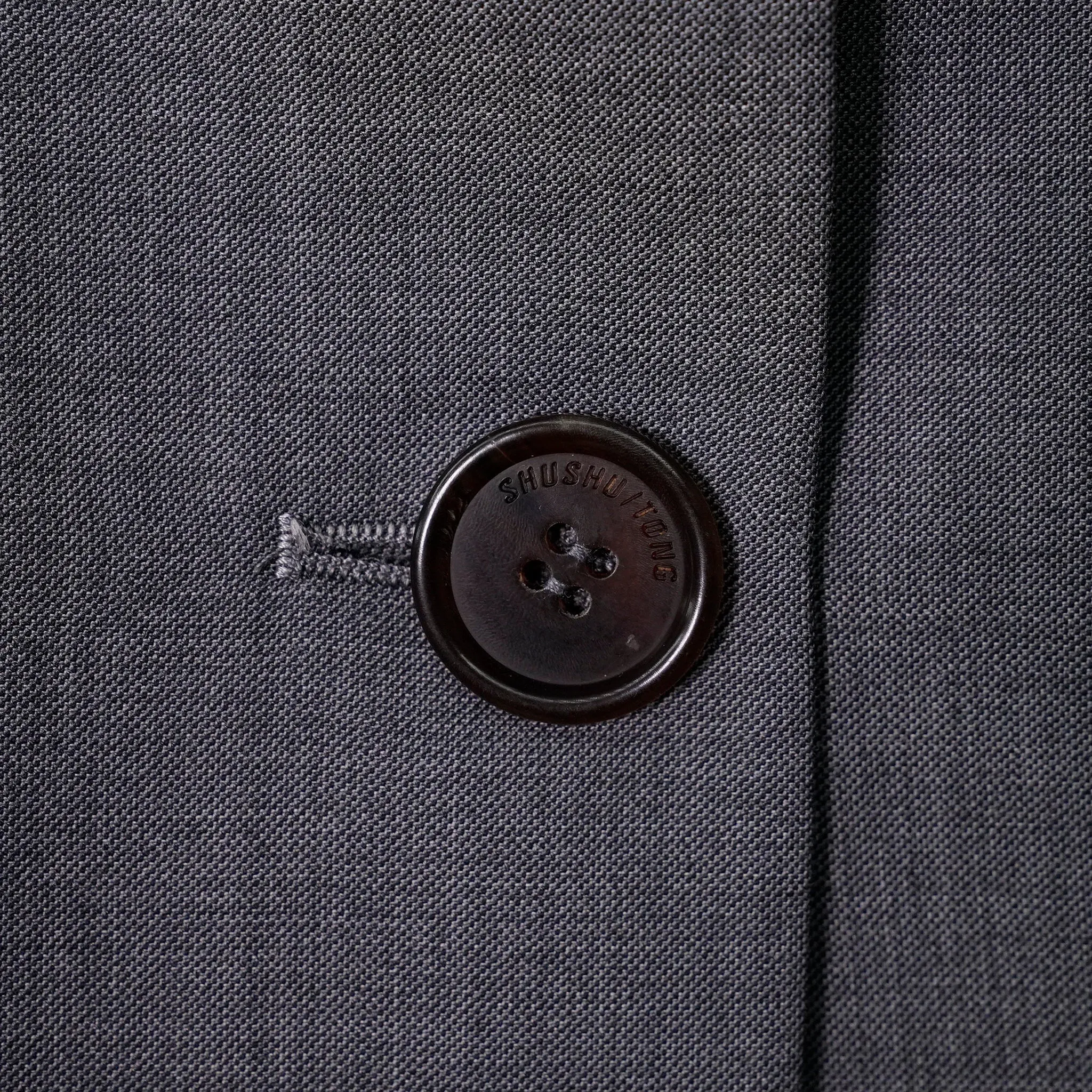 SHORT SUIT COAT / GREY
